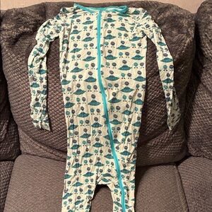 Kids Pajamas with no feet with UFO and Alien Print - Teal